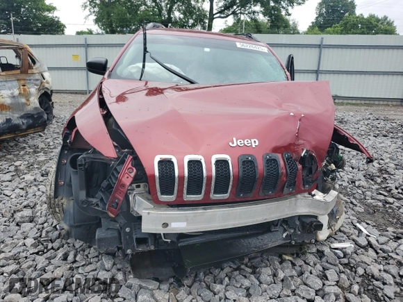 2016 Jeep Cherokee Sport z VIN 1C4PJLAS4GW329806, wystawiony jako Copart lot #56226425 z przebiegiem Nie podano mil oraz Szkoda całkowita • Salvage title. Historia ofert i sprzedaży dostępna na DreamBid. Obrazek 5.