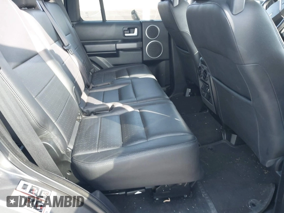 2007 Land Rover LR3 SE with VIN SALAE25427A427447, listed as a IAAI auction lot 42100032 with 137,950 mi miles. Bid and sale history available at carsss.com. Image 8.