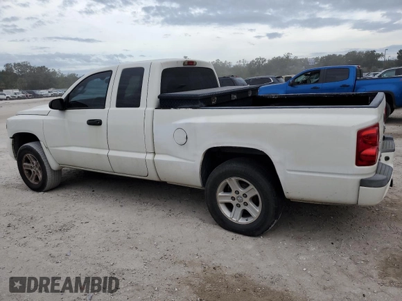 2009 Dodge Dakota with VIN 1D3HE32K69S747955, listed as a Copart auction lot 81483314 with 184,285 mi miles and Clean title. Bid and sale history available at DreamBid. Image 2.