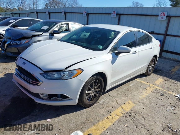2018 Ford Fusion S with VIN 3FA6P0G76JR270334, listed as a IAAI auction lot 41490738 with 98,920 mi miles. Bid and sale history available at carsss.com. Image 17.