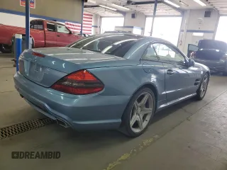 2011 Mercedes-Benz SL 550 z VIN WDBSK7BA2BF165452, wystawiony jako Copart lot #56489445 z przebiegiem Nie podano mil oraz Szkoda całkowita • Salvage title. Historia ofert i sprzedaży dostępna na DreamBid. Obrazek 3.