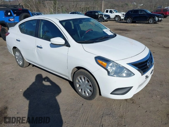 2016 Nissan Versa S with VIN 3N1CN7AP1GL885750, listed as a IAAI auction lot 41980936 with 84,908 mi miles. Bid and sale history available at carsss.com. Image 1.