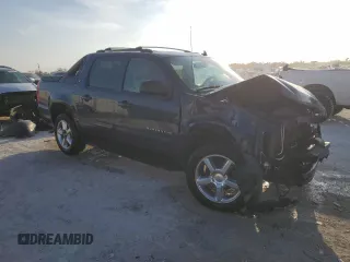 2012 Chevrolet Avalanche LT with VIN 3GNMCFE02CG236905, listed as a Copart auction lot 45285345 with 245,236 mi miles and Salvage Title. Bid and sale history available at carsss.com. Image 4.