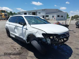 2021 Volkswagen Tiguan SE z VIN 3VV3B7AX7MM098170, wystawiony jako IAAI lot #42531452 z przebiegiem Nie podano mil oraz . Historia ofert i sprzedaży dostępna na DreamBid. Obrazek 1.