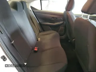 2025 Nissan Sentra S z VIN 3N1AB8BV4SY227080, wystawiony jako Copart lot #57001445 z przebiegiem 10 804 mil mil oraz Czysty tytuł • Clean title. Historia ofert i sprzedaży dostępna na DreamBid. Obrazek 10.