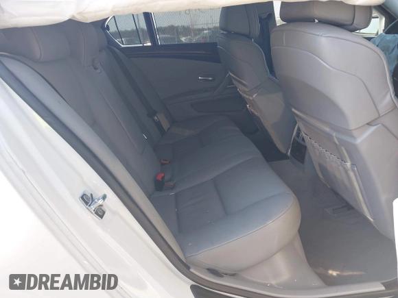 2009 BMW 5 Series 528i with VIN WBANU53559C123140, listed as a IAAI auction lot 41485181 with 247,361 mi miles and . Bid and sale history available at carsss.com. Image 8.