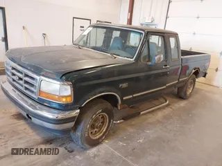1994 Ford F-150 with VIN 1FTEX14H1RKA60071, listed as a IAAI auction lot 41887754 with 160,447 mi miles. Bid and sale history available at carsss.com. Image 2.