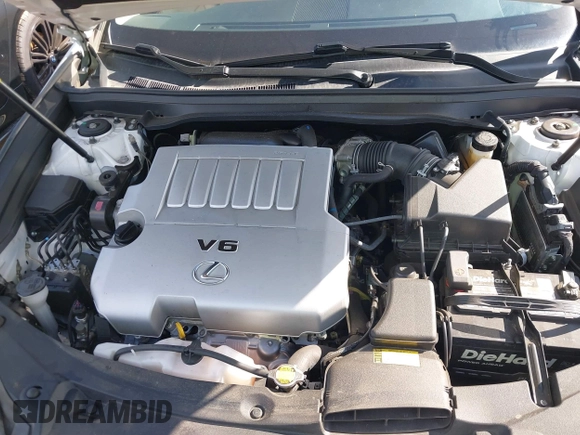 2014 Lexus ES with VIN JTHBK1GG2E2116094, listed as a IAAI auction lot 41728294 with 92,036 mi miles and . Bid and sale history available at carsss.com. Image 10.