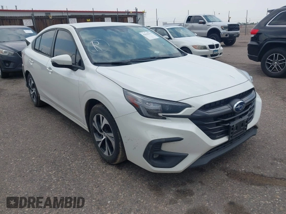 2024 Subaru Legacy Premium z VIN 4S3BWAD61R3005215, wystawiony jako IAAI lot #42633312 z przebiegiem 48 982 mil mil oraz . Historia ofert i sprzedaży dostępna na DreamBid. Obrazek 1.