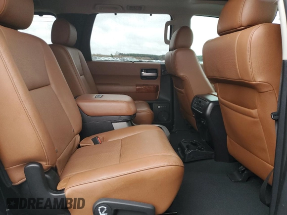 2019 Toyota Sequoia Platinum with VIN 5TDDY5G11KS168154, listed as a Copart auction lot 84562834 with 80,463 mi miles and Salvage Title. Bid and sale history available at carsss.com. Image 11.