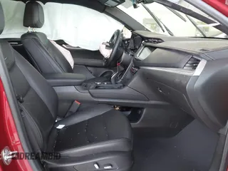 2024 Cadillac XT5 FWD Luxury with VIN 1GYKNAR42RZ738679, listed as a IAAI auction lot 42355530 with 14,660 mi miles and . Bid and sale history available at DreamBid. Image 5.