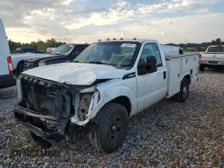 2011 Ford F-350 z VIN 1FDRF3E6XBEC76286, wystawiony jako Copart lot #72054914 z przebiegiem 155 257 mil mil oraz Szkoda całkowita • Salvage title. Historia ofert i sprzedaży dostępna na DreamBid. Obrazek 1.