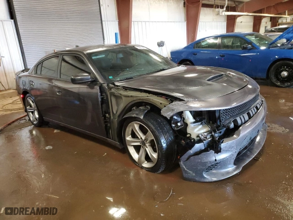 2018 Dodge Charger R/T with VIN 2C3CDXCT4JH122555, listed as a Copart auction lot 43972405 with 140,175 mi miles and Clean Title. Bid and sale history available at carsss.com. Image 4.