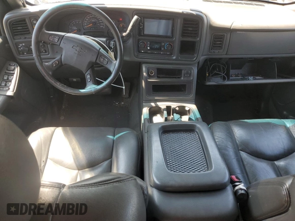 2004 Chevrolet Avalanche Z71 with VIN 3GNEK12T64G205196, listed as a Copart auction lot 54190825 with 152,076 mi miles and Salvage Title. Bid and sale history available at carsss.com. Image 8.