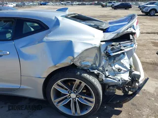 2018 Chevrolet Camaro 1LT with VIN 1G1FB1RS3J0149110, listed as a IAAI auction lot 41757802 with 58,795 mi miles and . Bid and sale history available at DreamBid. Image 18.
