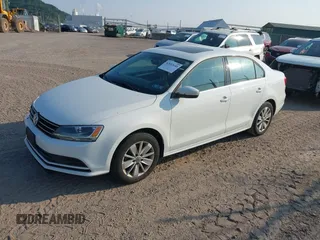 2015 Volkswagen Jetta SE с VIN 3VWD17AJ4FM312923, выставлен на аукционе IAAI как лот 42653648 с пробегом 85 978 миль миль и . История ставок и продаж доступна на DreamBid. Изображение 2.