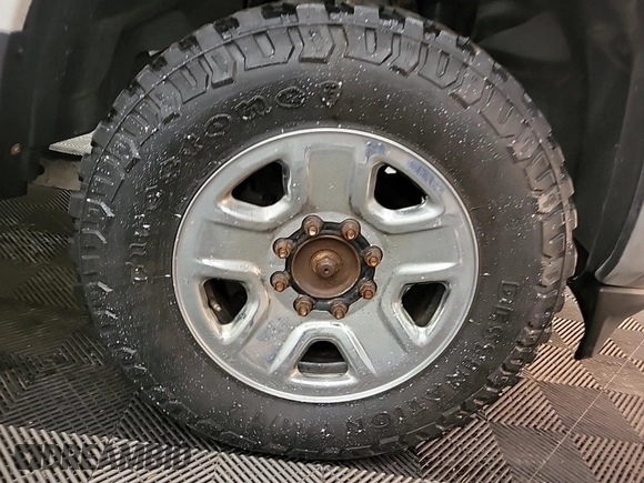 2019 Ram 2500 Tradesman with VIN 3C6UR5CL1KG598101, listed as a IAAI auction lot 42667301 with 90,262 mi miles and . Bid and sale history available at DreamBid. Image 45.