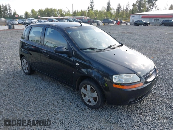 2007 Chevrolet Aveo LS z VIN KL1TD66697B739406, wystawiony jako IAAI lot #42254135 z przebiegiem 95 369 mil mil oraz . Historia ofert i sprzedaży dostępna na DreamBid. Obrazek 1.