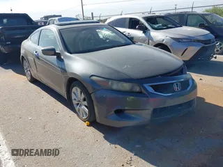 2008 Honda Accord EX-L z VIN 1HGCS228X8A000603, wystawiony jako IAAI lot #42254660 z przebiegiem 180 386 mil mil oraz . Historia ofert i sprzedaży dostępna na DreamBid. Obrazek 1.