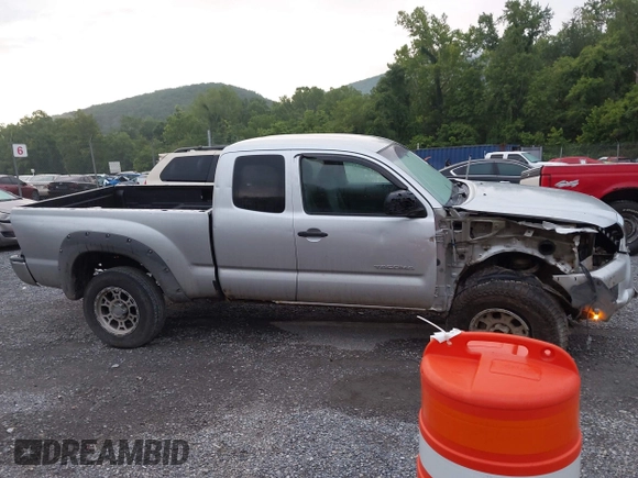 2012 Toyota Tacoma with VIN 5TFUX4EN2CX011263, listed as a IAAI auction lot 42670078 with 164,922 mi miles and . Bid and sale history available at DreamBid. Image 13.