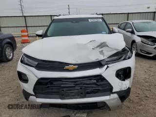2021 Chevrolet TrailBlazer LT with VIN KL79MPSLXMB056305, listed as a Copart auction lot 47887564 with Not Provided miles and . Bid and sale history available at DreamBid. Image 5.
