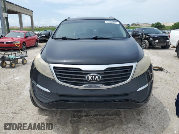 2013 Kia Sportage LX z VIN KNDPB3A20D7393554, wystawiony jako Copart lot #59036015 z przebiegiem 145 977 mil mil oraz Szkoda całkowita • Salvage title. Historia ofert i sprzedaży dostępna na DreamBid. Obrazek 5.