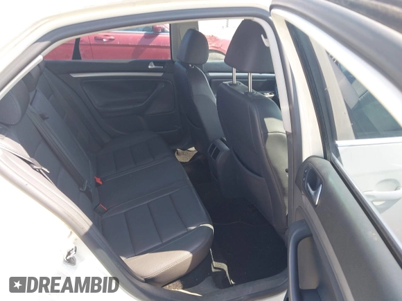 2008 Volkswagen Jetta SE with VIN 3VWRM71K28M107318, listed as a IAAI auction lot 42683783 with 144,686 mi miles and . Bid and sale history available at DreamBid. Image 8.