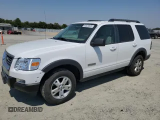 2007 Ford Explorer XLT z VIN 1FMEU73E47UB41663, wystawiony jako Copart lot #64520825 z przebiegiem 136 821 mil mil oraz Czysty tytuł • Clean title. Historia ofert i sprzedaży dostępna na DreamBid. Obrazek 1.