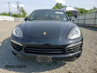 2014 Porsche Cayenne Diesel with VIN WP1AF2A2XELA38256, listed as a Copart auction lot 62299895 with 149,746 mi miles and Salvage title. Bid and sale history available at DreamBid. Image 14.