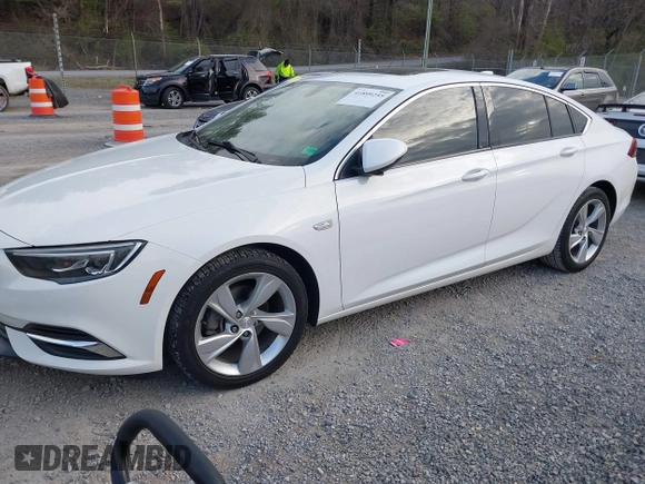 2018 Buick Regal Preferred with VIN W04GL6SX1J1076934, listed as a IAAI auction lot 41899255 with 159,917 mi miles and . Bid and sale history available at DreamBid. Image 17.
