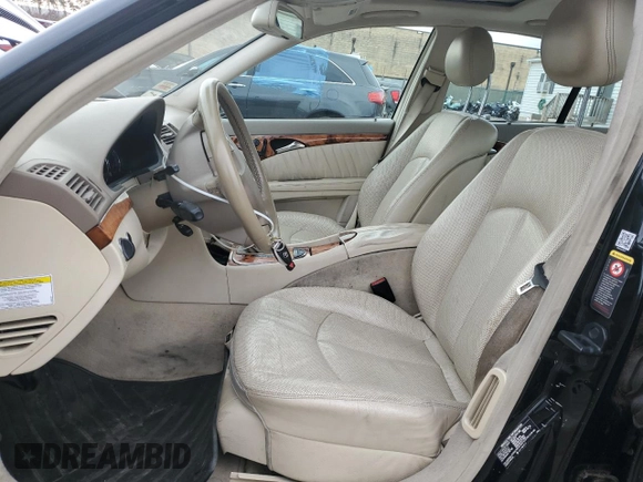 2005 Mercedes-Benz E 500 z VIN WDBUF83J05X166065, wystawiony jako Copart lot #85929754 z przebiegiem 117 199 mil mil oraz Szkoda całkowita • Salvage title. Historia ofert i sprzedaży dostępna na DreamBid. Obrazek 7.