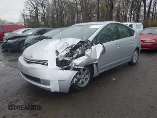 2009 Toyota Prius with VIN JTDKB20U297823177, listed as a IAAI auction lot 41941136 with Not Provided miles. Bid and sale history available at carsss.com. Image 2.