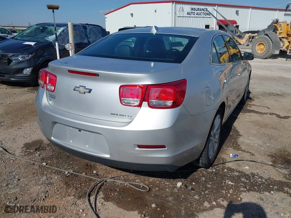 2014 Chevrolet Malibu LT with VIN 1G11E5SL1EF221243, listed as a IAAI auction lot 41902382 with 145,698 mi miles. Bid and sale history available at carsss.com. Image 4.