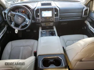 2019 Ford Expedition Max Platinum z VIN 1FMJK1MT3KEA53639, wystawiony jako Copart lot #42505355 z przebiegiem 121 078 mil mil oraz Szkoda całkowita • Salvage title. Historia ofert i sprzedaży dostępna na DreamBid. Obrazek 8.