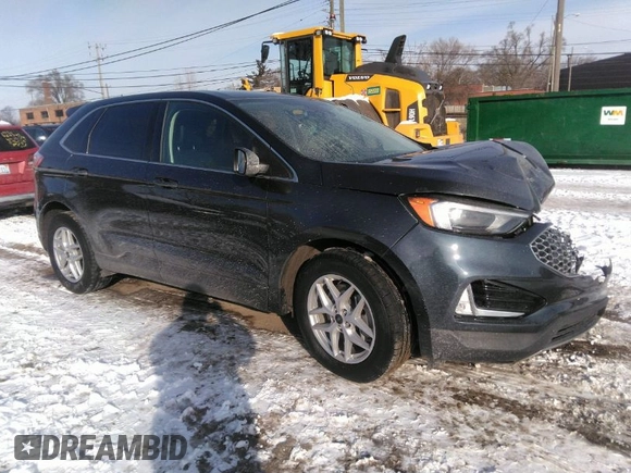 2024 Ford Edge SEL with VIN 2FMPK4J9XRBA57214, listed as a IAAI auction lot 41560467 with 20,683 mi miles. Bid and sale history available at carsss.com. Image 1.