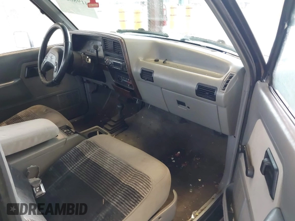 1989 Ford Ranger with VIN 1FTCR15T2KPB41366, listed as a IAAI auction lot 41980273 with 57,772 mi miles. Bid and sale history available at carsss.com. Image 5.