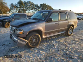 1997 Ford Explorer XL with VIN 1FMDU34XXVUC61582, listed as a Copart auction lot 81957344 with 153,852 mi miles and Salvage title. Bid and sale history available at DreamBid. Image 1.