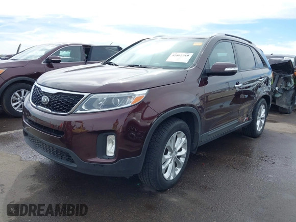 2015 Kia Sorento EX with VIN 5XYKU4A72FG628631, listed as a IAAI auction lot 41802719 with 69,888 mi miles. Bid and sale history available at carsss.com. Image 17.