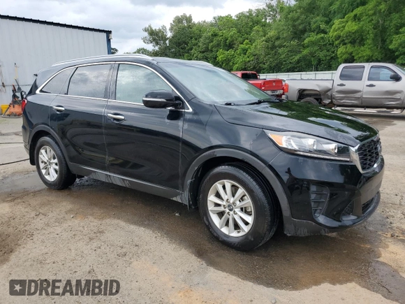 2019 Kia Sorento L with VIN 5XYPG4A37KG480352, listed as a Copart auction lot 53808985 with 111,816 mi miles and Clean Title. Bid and sale history available at carsss.com. Image 4.