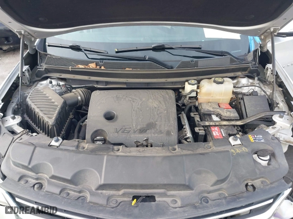 2019 Chevrolet Traverse LT Leather with VIN 1GNERHKW6KJ140036, listed as a IAAI auction lot 41610615 with 98,685 mi miles. Bid and sale history available at carsss.com. Image 10.