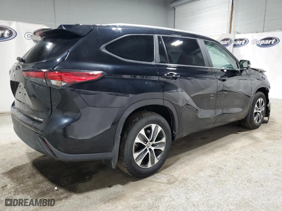 2023 Toyota Highlander L with VIN 5TDKDRBH6PS507402, listed as a Copart auction lot 49497005 with 80,926 mi miles and Salvage Title. Bid and sale history available at carsss.com. Image 3.