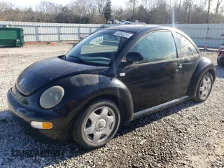 2000 Volkswagen Beetle GLS with VIN 3VWCA21C7YM417670, listed as a Copart auction lot 44260515 with Not Provided miles and Non Repairable. Bid and sale history available at DreamBid. Image 1.