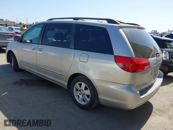 2004 Toyota Sienna XLE z VIN 5TDZA22C24S120232, wystawiony jako IAAI lot #42539225 z przebiegiem 141 481 mil mil oraz . Historia ofert i sprzedaży dostępna na DreamBid. Obrazek 3.