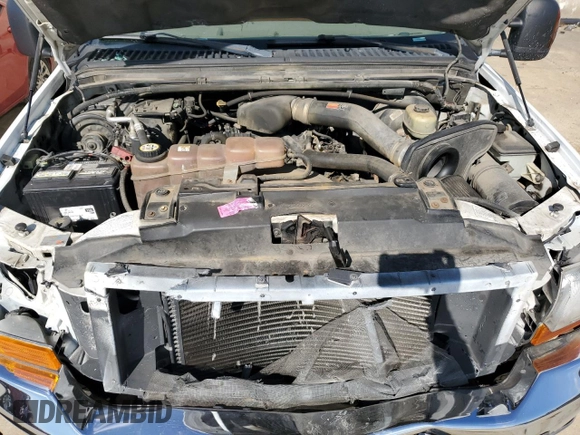 2003 Ford F-250 XL with VIN 1FTNX21L33EB98022, listed as a Copart auction lot 87487844 with 205,917 mi miles and Non repairable. Bid and sale history available at DreamBid. Image 11.