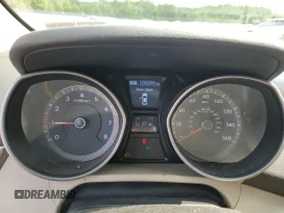 2013 Hyundai Elantra with VIN KMHD35LE9DU136571, listed as a Copart auction lot 59024955 with 105,290 mi miles and Salvage title. Bid and sale history available at DreamBid. Image 9.