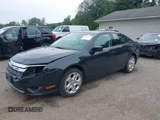 2010 Ford Fusion SE with VIN 3FAHP0HG3AR255152, listed as a IAAI auction lot 42650515 with 33,236 mi miles and . Bid and sale history available at DreamBid. Image 18.