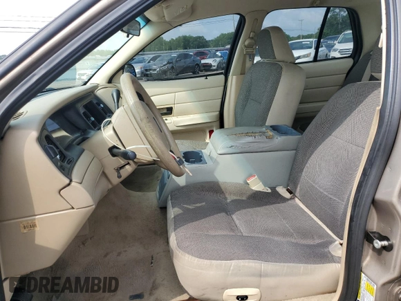 2008 Ford Police Interceptor z VIN 2FAFP71V68X100793, wystawiony jako Copart lot #57311555 z przebiegiem Nie podano mil oraz Szkoda całkowita • Salvage title. Historia ofert i sprzedaży dostępna na DreamBid. Obrazek 7.