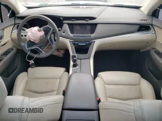 2017 Cadillac XT5 Luxury FWD with VIN 1GYKNBRS3HZ323826, listed as a Copart auction lot 58239735 with 67,416 mi miles and Salvage title. Bid and sale history available at DreamBid. Image 8.
