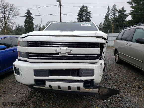 2016 Chevrolet Silverado 3500HD LTZ with VIN 1GC4K0C87GF249917, listed as a Copart auction lot 87246614 with 102,877 mi miles and Salvage Title. Bid and sale history available at carsss.com. Image 5.