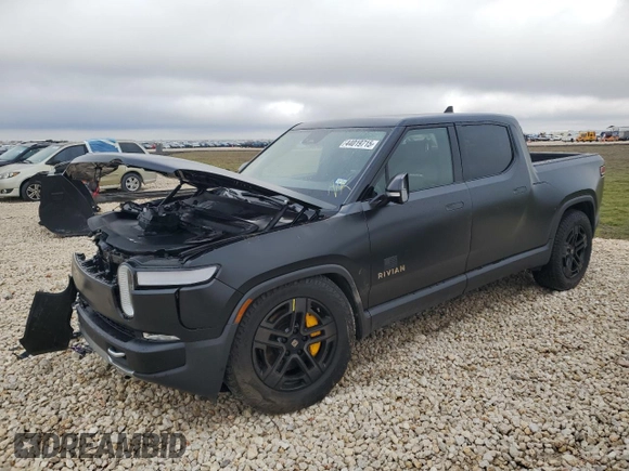 2022 Rivian R1T Adventure z VIN 7FCTGAAA5NN015734, wystawiony jako Copart lot #44019715 z przebiegiem 27 542 mil mil oraz Szkody całkowita. Historia ofert i sprzedaży dostępna na DreamBid. Obrazek 1.